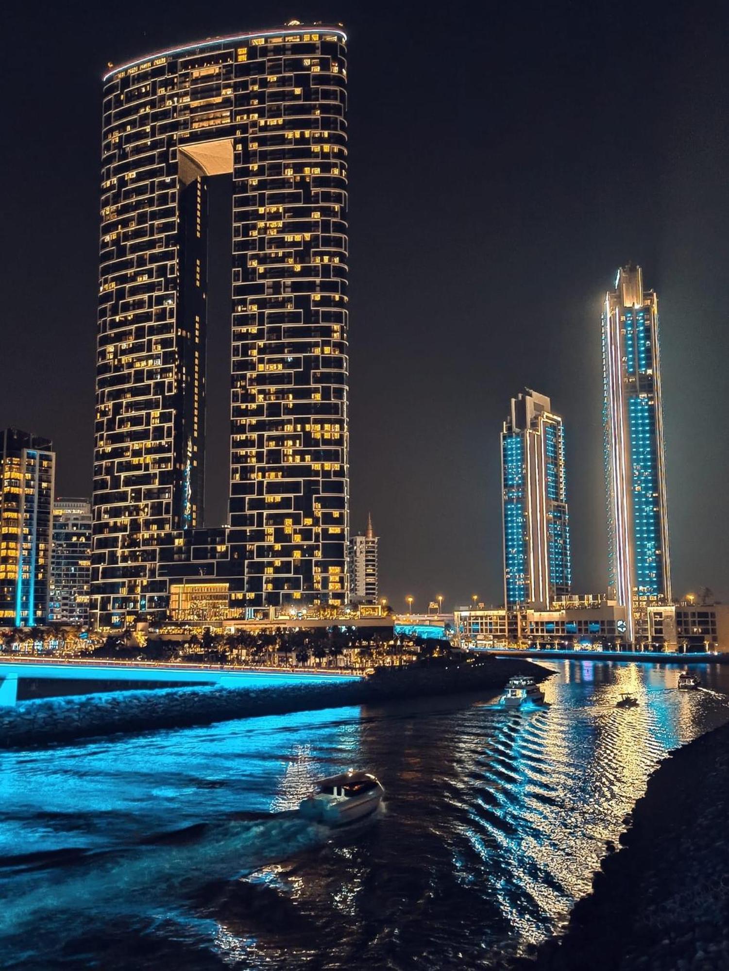 Seaview Beach Hostel Jbr - Walk To Beach - Gym - Pool - Metro Station Dubai Exterior foto