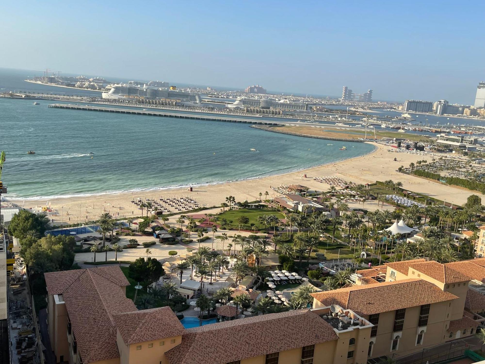 Seaview Beach Hostel Jbr - Walk To Beach - Gym - Pool - Metro Station Dubai Exterior foto